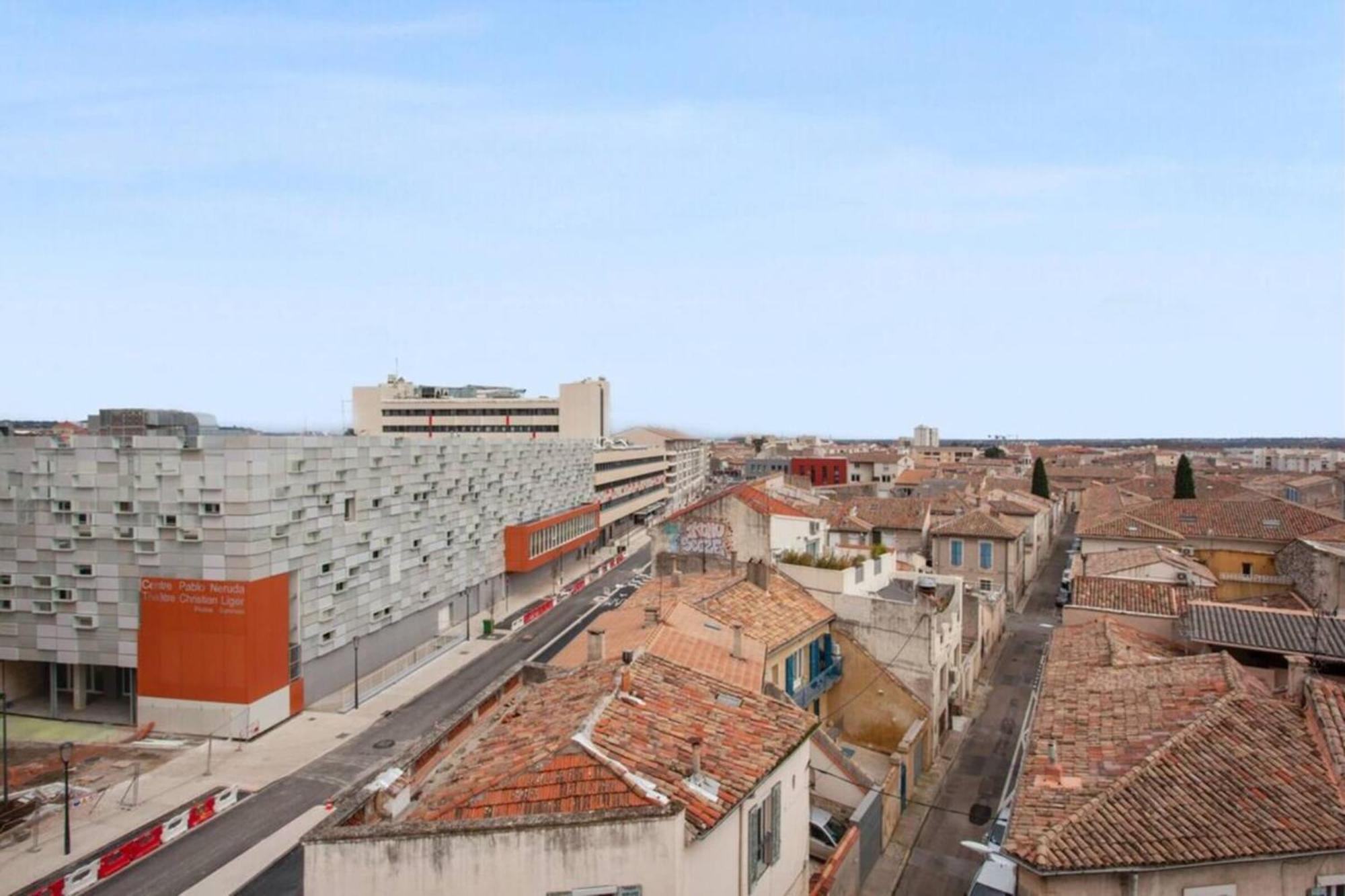 Atlas - Ovalia Nîmes Exterior photo